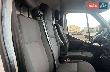 Вантажний фургон Renault Master 2021 в 