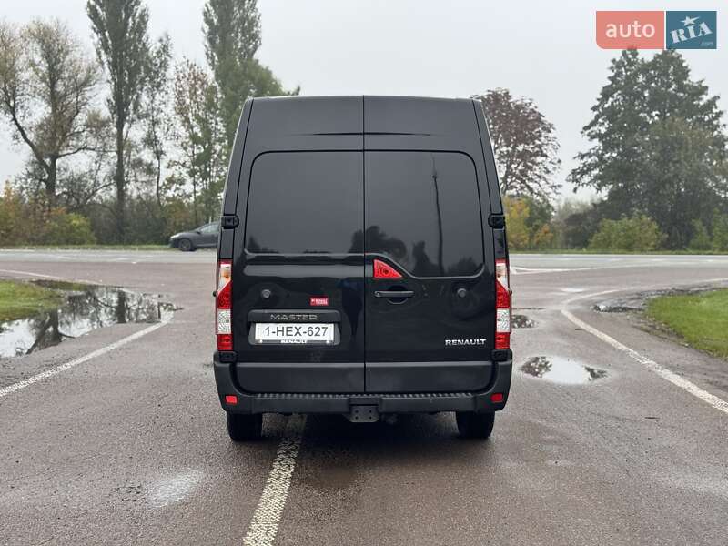 Грузовой фургон Renault Master 2017 в Дубно