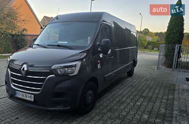 Грузовой фургон Renault Master 2020 в 
