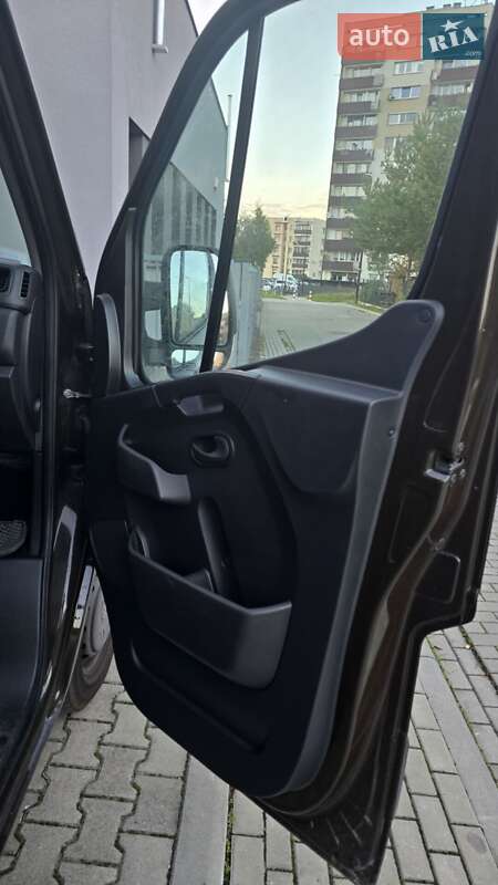 Грузовой фургон Renault Master 2020 в Тернополе