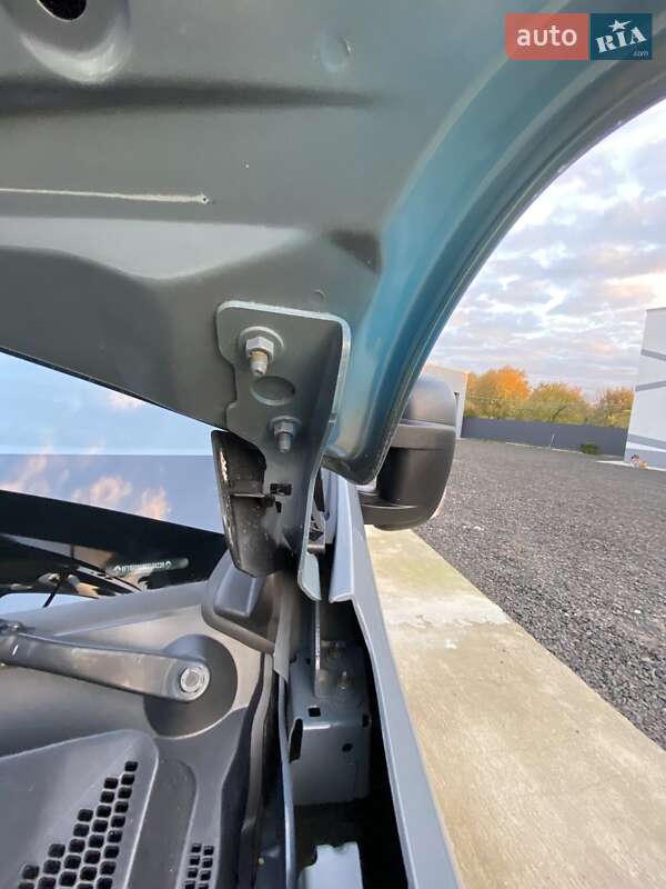 Вантажний фургон Renault Master 2022 в Києві