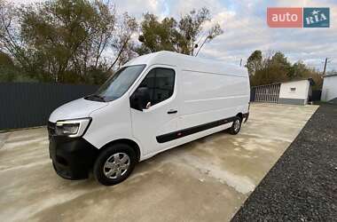 Грузовой фургон Renault Master 2022 в 