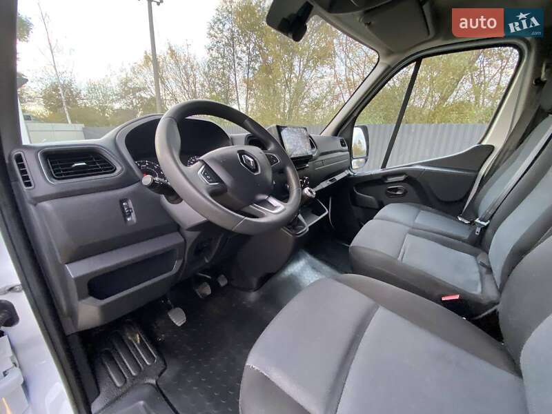 Грузовой фургон Renault Master 2022 в Киеве