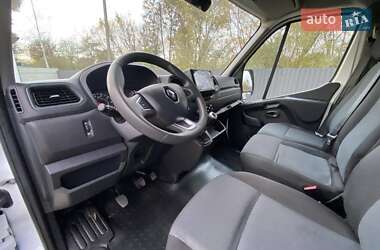 Грузовой фургон Renault Master 2022 в 