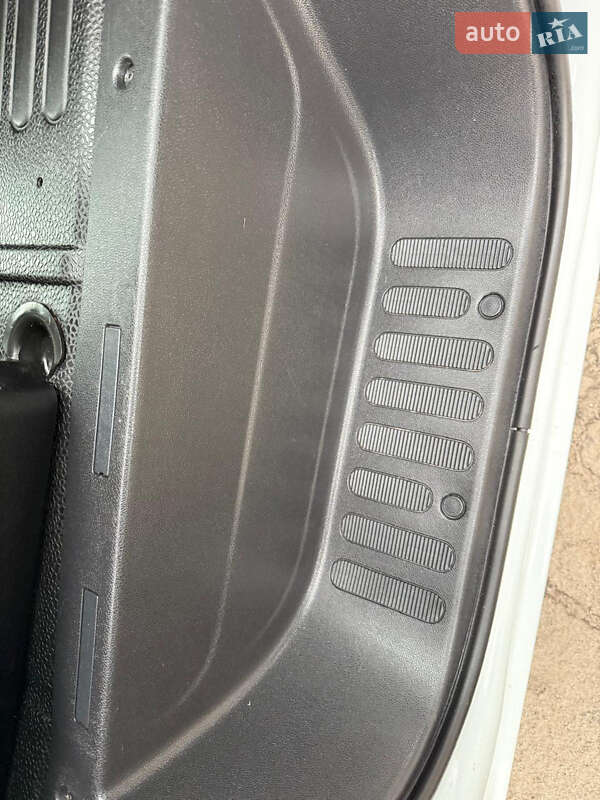 Вантажний фургон Renault Master 2018 в Дубні