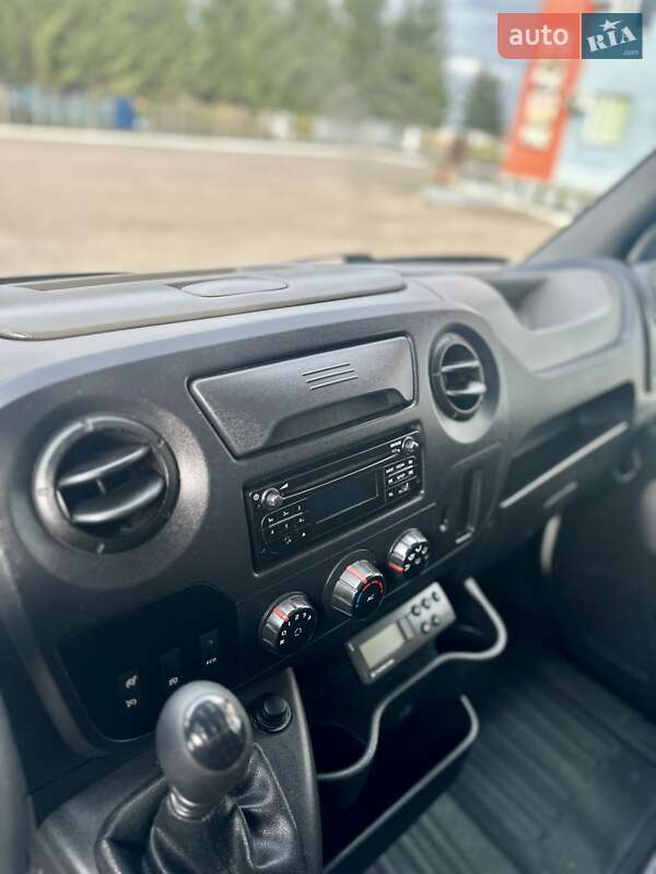 Рефрижератор Renault Master 2016 в Ровно