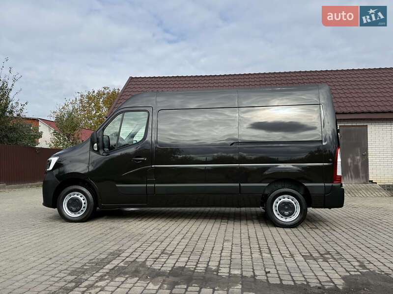 Грузовой фургон Renault Master 2022 в Киеве