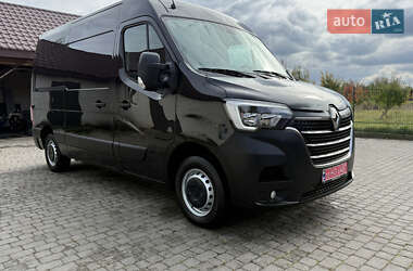Вантажний фургон Renault Master 2022 в 