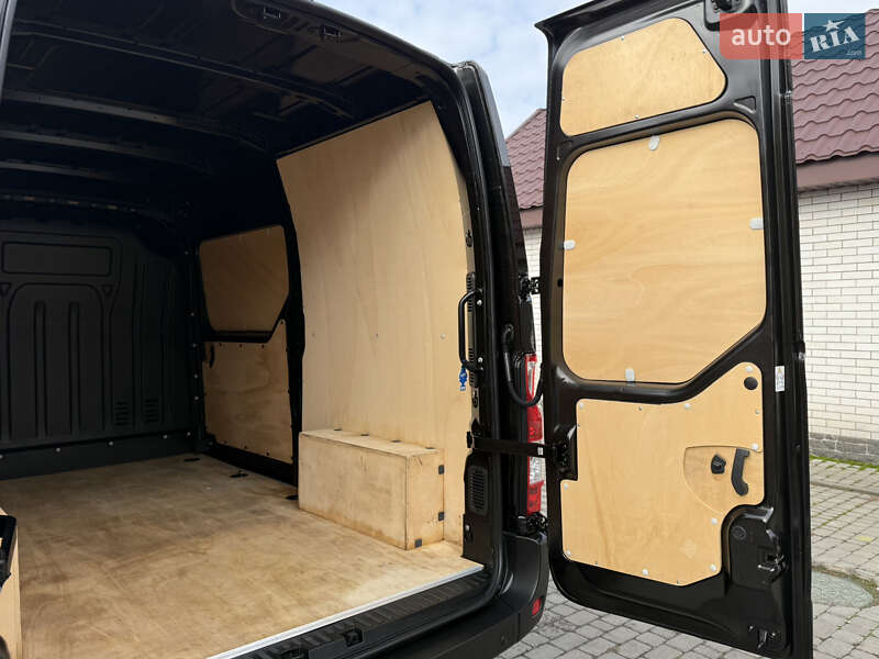 Грузовой фургон Renault Master 2022 в Киеве