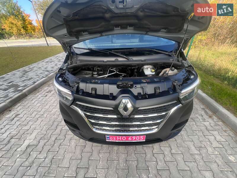 Вантажний фургон Renault Master 2022 в Києві