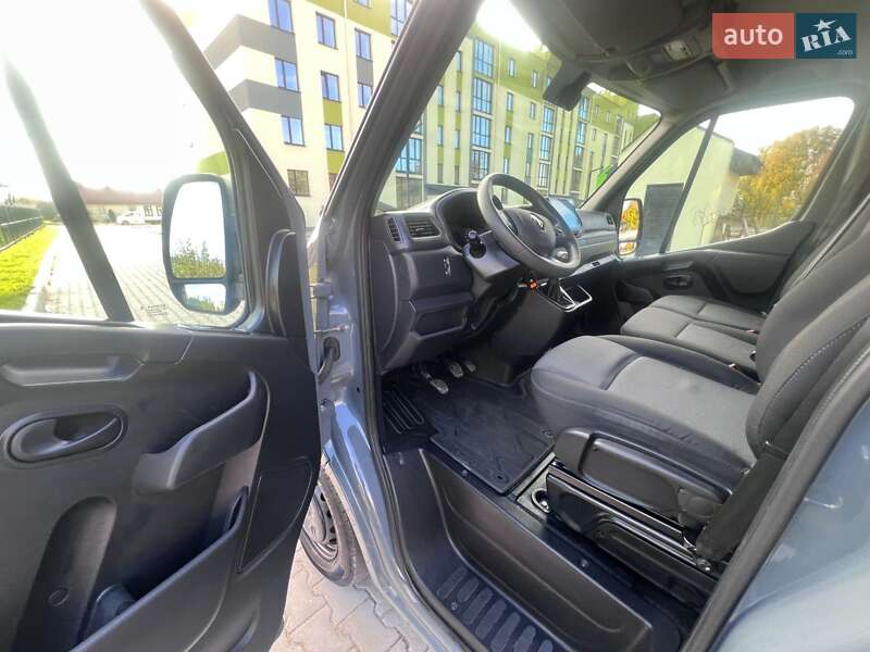 Вантажний фургон Renault Master 2022 в Києві