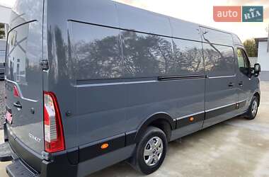 Грузовой фургон Renault Master 2023 в 