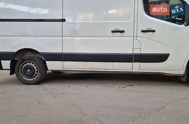 Грузовой фургон Renault Master 2017 в 