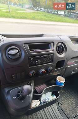 Грузовой фургон Renault Master 2014 в  фото 2 Грузовой фургон Renault Master 2014 в