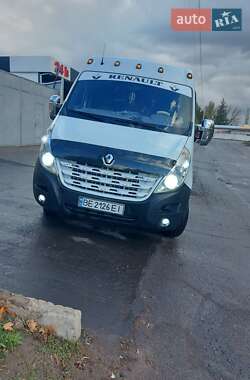 Грузовой фургон Renault Master 2012 в 