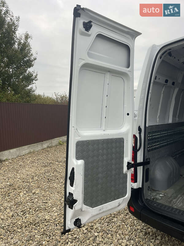Грузовой фургон Renault Master 2019 в Львове