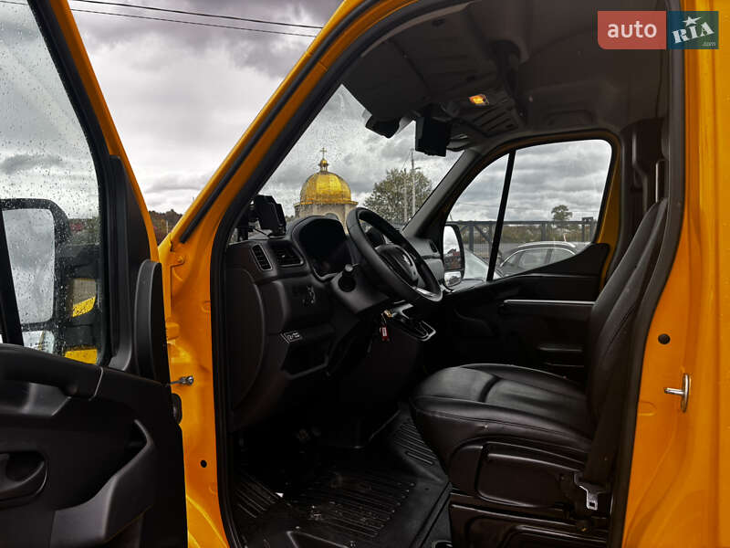 Грузовой фургон Renault Master 2020 в Львове