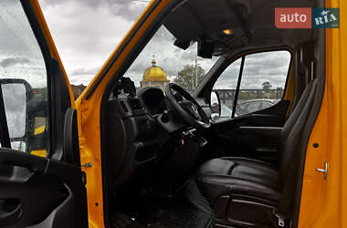 Вантажний фургон Renault Master 2020 в 