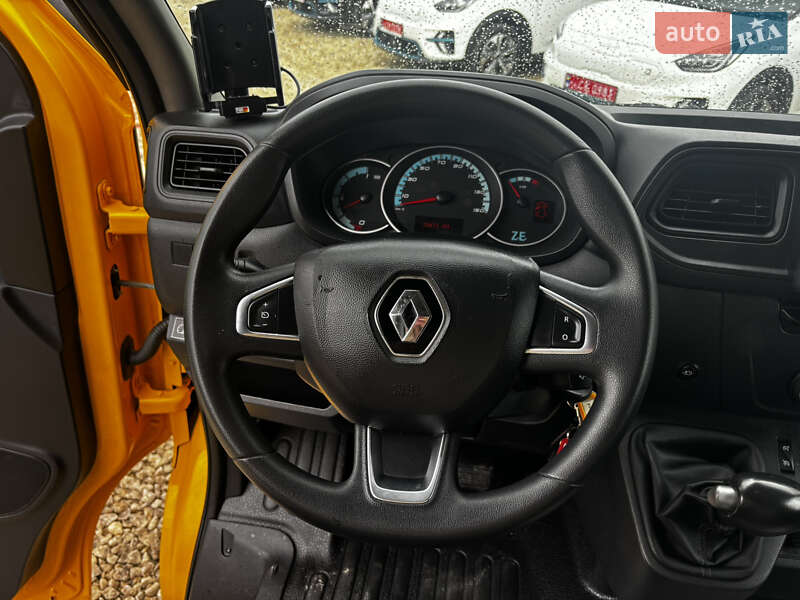 Грузовой фургон Renault Master 2020 в Львове
