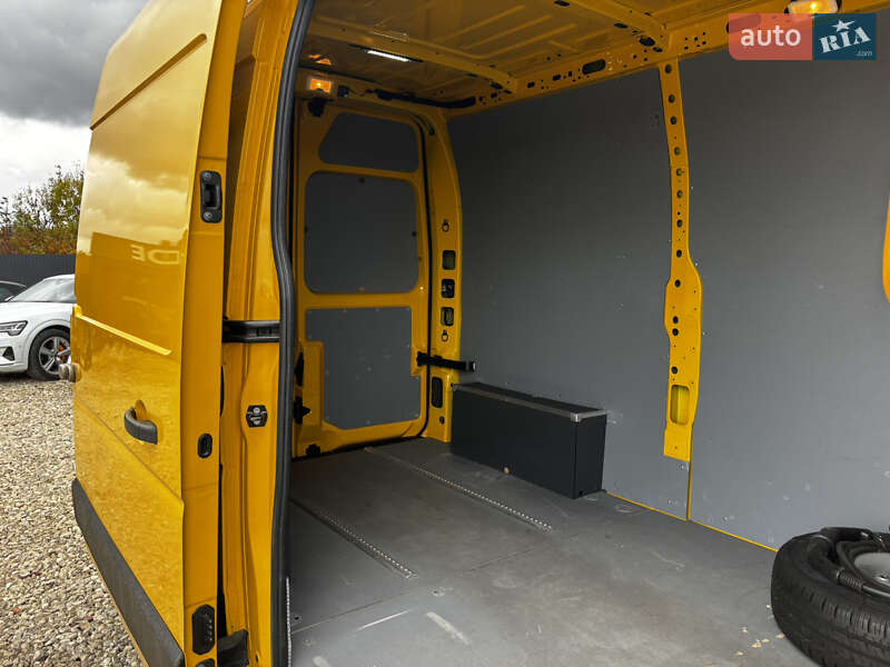 Грузовой фургон Renault Master 2020 в Львове