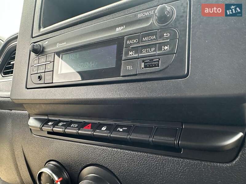 Грузовой фургон Renault Master 2022 в Дубно