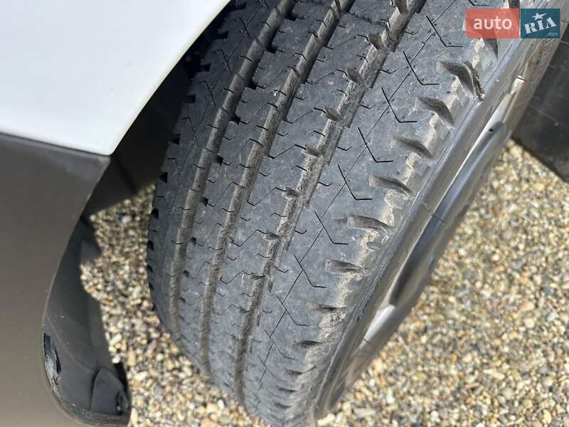 Грузовой фургон Renault Master 2022 в Дубно