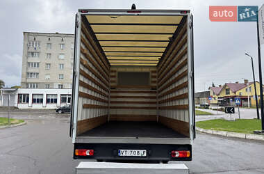 Грузовой фургон Renault Master 2016 в 