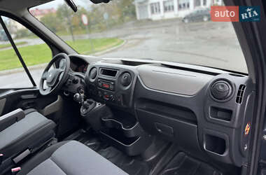 Грузовой фургон Renault Master 2016 в 