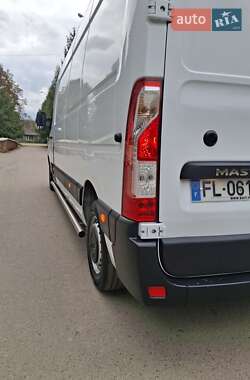 Грузовой фургон Renault Master 2018 в 