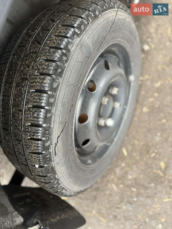 Грузовой фургон Renault Master 2004 в Борисполе