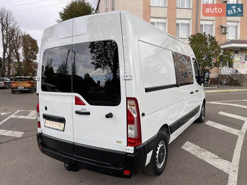 Грузовой фургон Renault Master 2015 в Радивилове