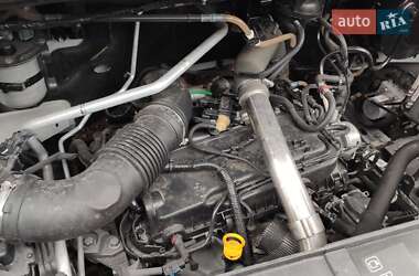 Грузовой фургон Renault Master 2019 в 