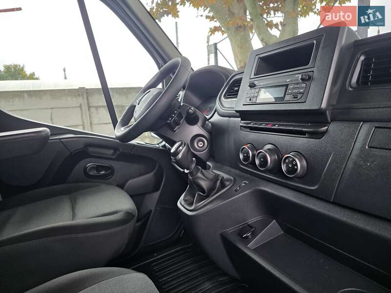Микроавтобус грузовой (до 3,5т) Renault Master 2021 в Одессе
