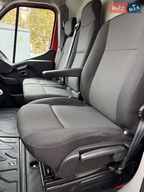 Грузовой фургон Renault Master 2022 в Киеве фото 25 Грузовой фургон Renault Master 2022 в Киеве