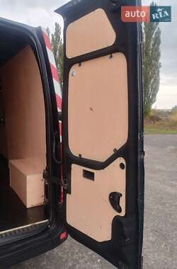 Грузовой фургон Renault Master 2017 в 