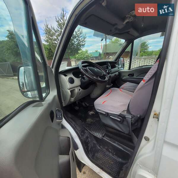 Грузовой фургон Renault Master 2007 в Богородчанах