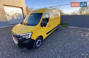 Грузовой фургон Renault Master 2022 в 