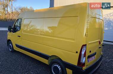 Грузовой фургон Renault Master 2022 в 