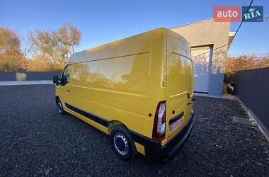 Грузовой фургон Renault Master 2022 в 