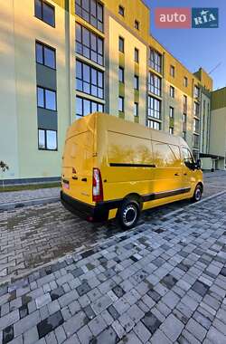 Грузовой фургон Renault Master 2022 в 
