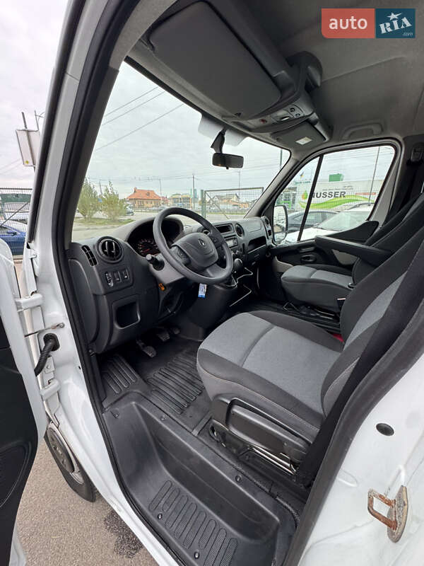 Вантажопасажирський фургон Renault Master 2015 в Києві фото 11 Вантажопасажирський фургон Renault Master 2015 в Києві