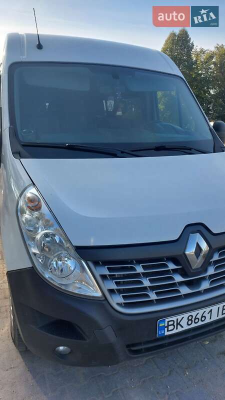 Грузовой фургон Renault Master 2018 в Дубно