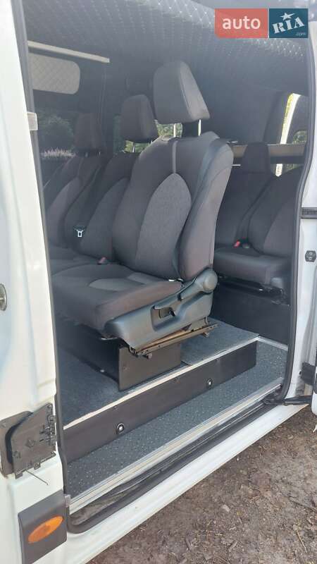 Грузовой фургон Renault Master 2018 в Дубно