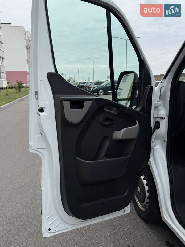 Грузовой фургон Renault Master 2018 в Виннице