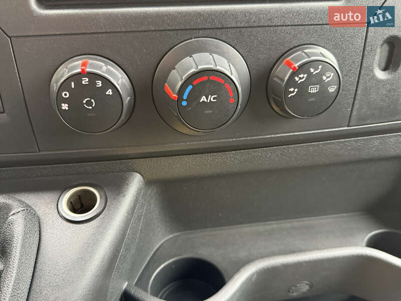 Грузовой фургон Renault Master 2018 в Виннице