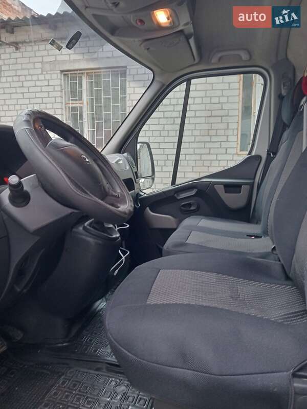 Вантажний фургон Renault Master 2017 в Києві фото 8 Вантажний фургон Renault Master 2017 в Києві