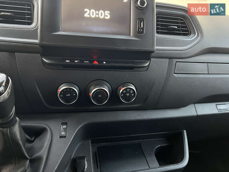 Грузовой фургон Renault Master 2020 в Тернополе
