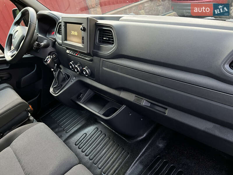 Грузовой фургон Renault Master 2020 в Тернополе