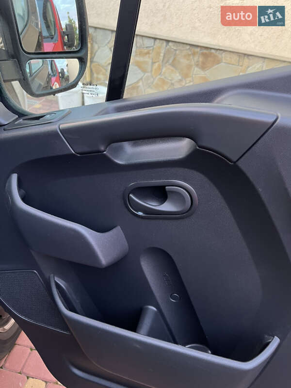 Грузовой фургон Renault Master 2020 в Тернополе