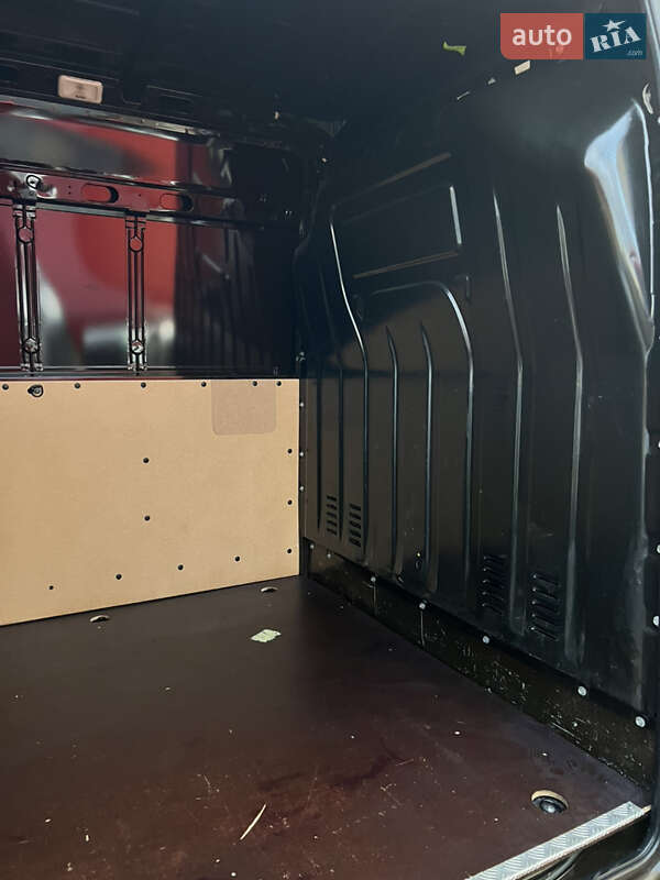 Грузовой фургон Renault Master 2020 в Тернополе